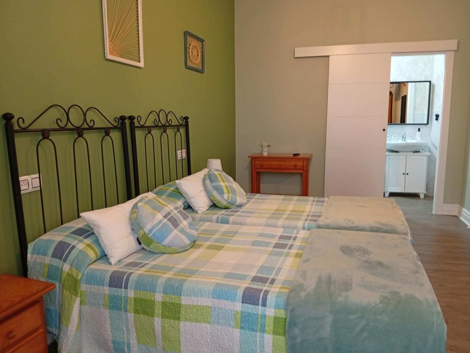 Hospedaje Don Pelayo Gijón Quarto foto