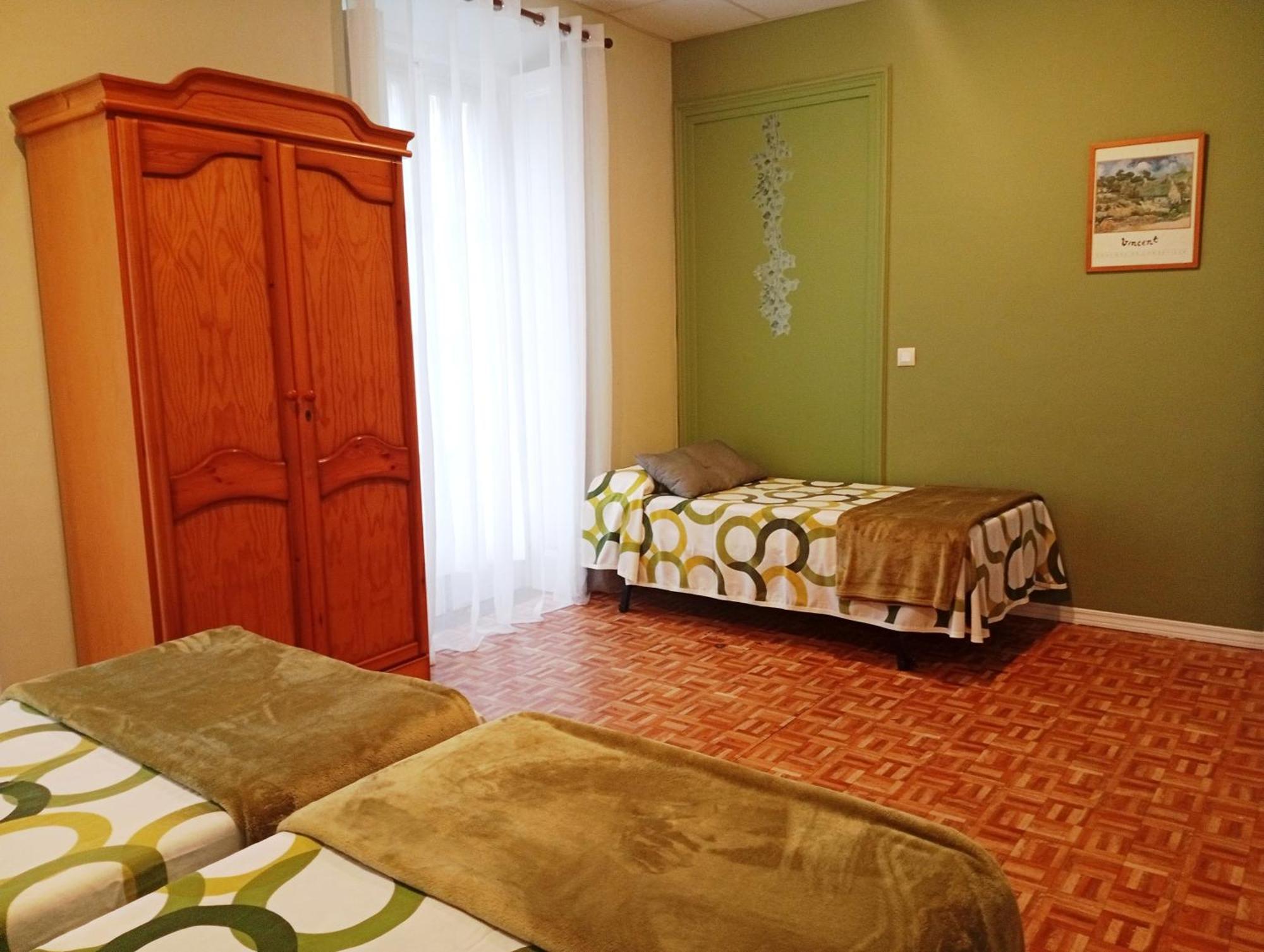 Hospedaje Don Pelayo Gijón Quarto foto